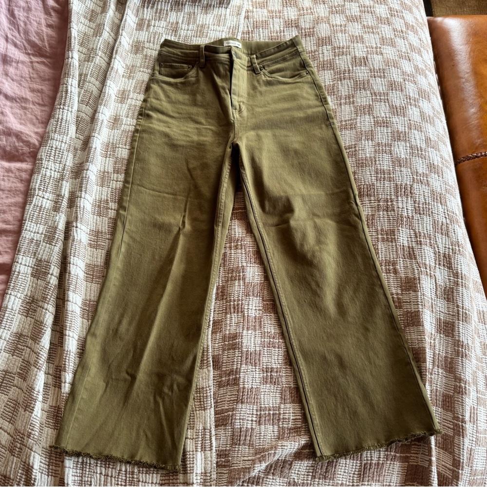 Toad & Co Basalm cutoff pants - discontinued color Fir 🌲